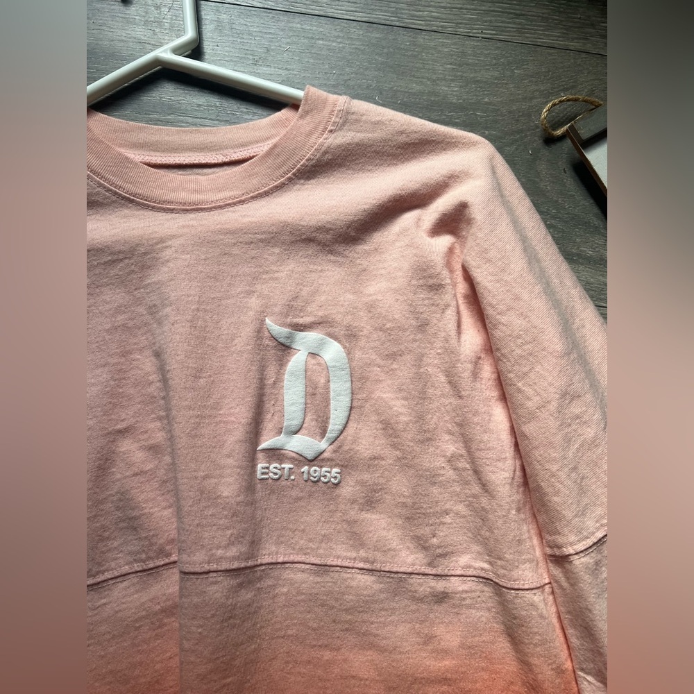 Disney Parks Unisex Orange Coral Ombre Spirit Jersey Disneyland Resort. Size M - Picture 4 of 11
